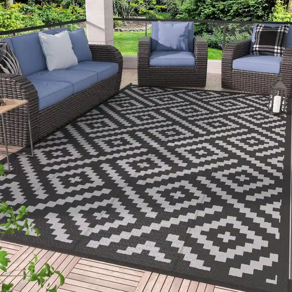 Waterproof outdoor carpet for poolside area