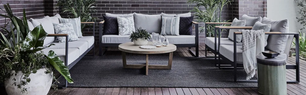 Outdoor carpets for balcony in Dubai